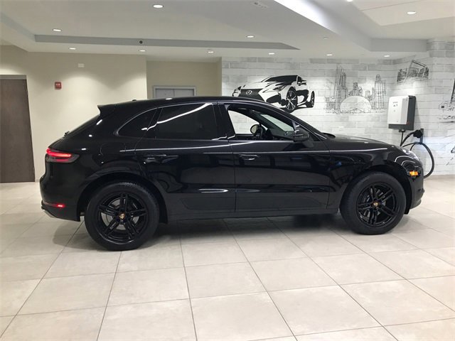 Used 2020 Porsche Macan Base with VIN WP1AA2A58LLB09038 for sale in Glenview, IL