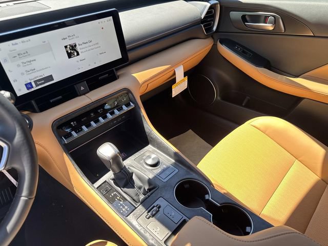 2026 Lexus IS 350 F SPORT DESIGN - Photo 26