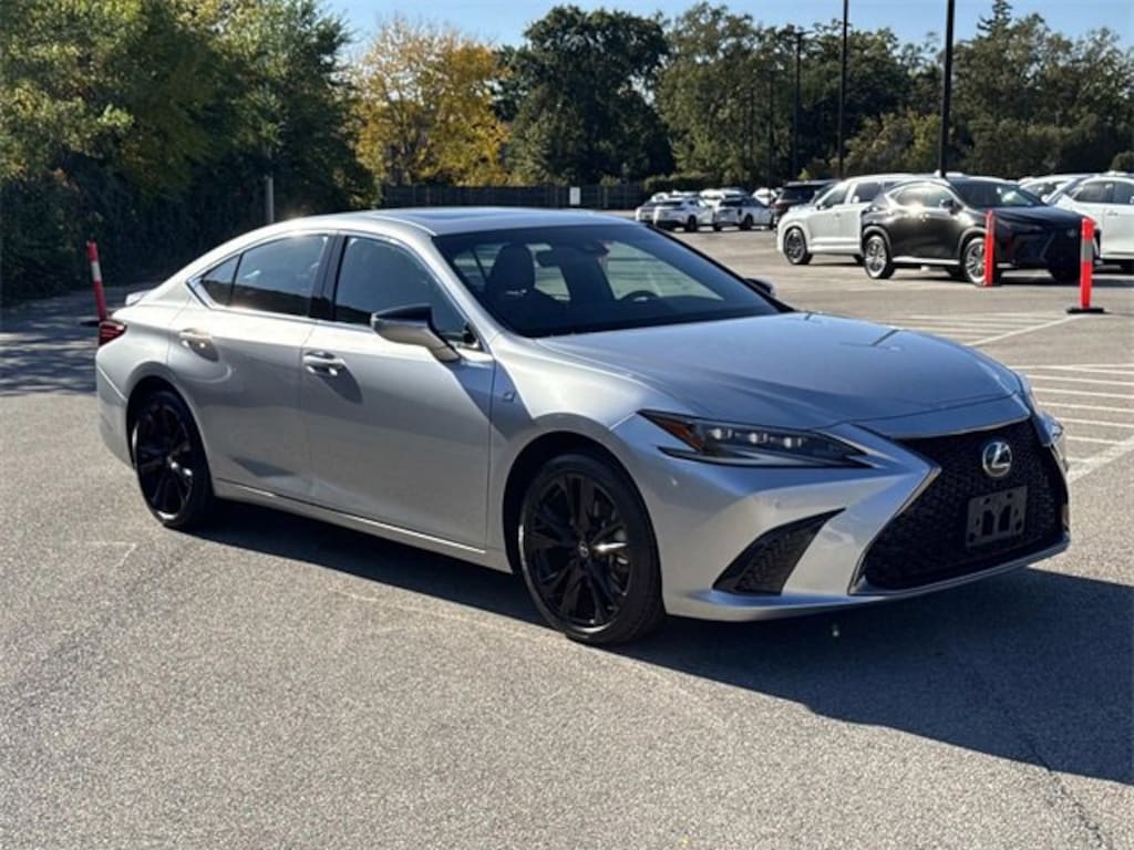 Certified 2023 Lexus ES 300h Sedan