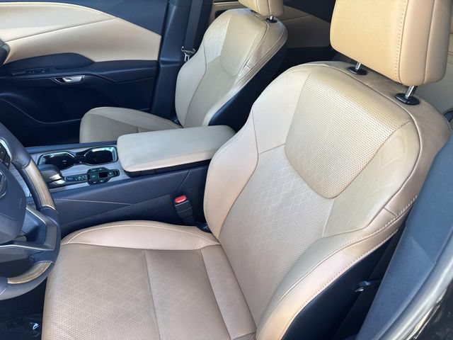 2025 Lexus RX 350 - Photo 20