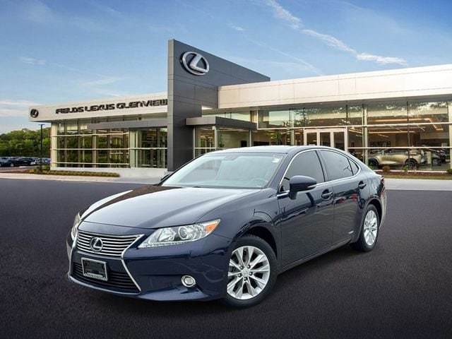 2015 Lexus ES 350 300h's photo