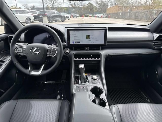 2026 Lexus IS 350 F SPORT DESIGN - Photo 15
