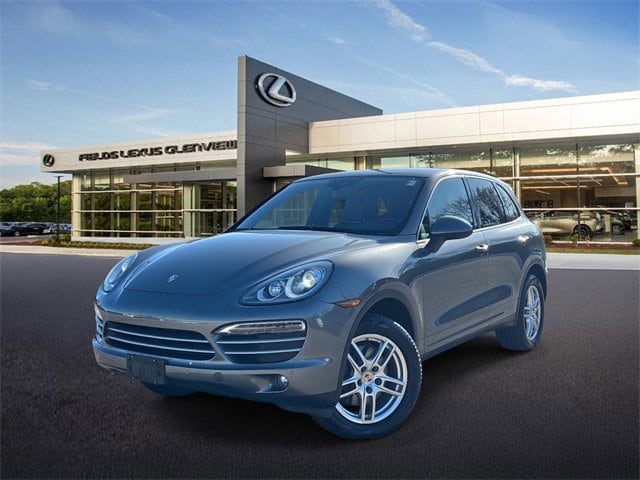 2014 Porsche Cayenne Platinum Edition's photo