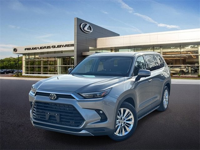 2025 Toyota Grand Highlander Platinum's photo