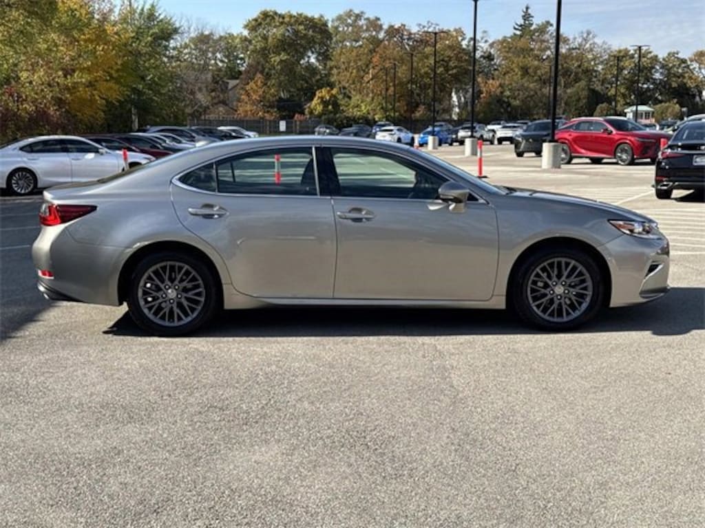 Used 2018 Lexus ES 350 Sedan