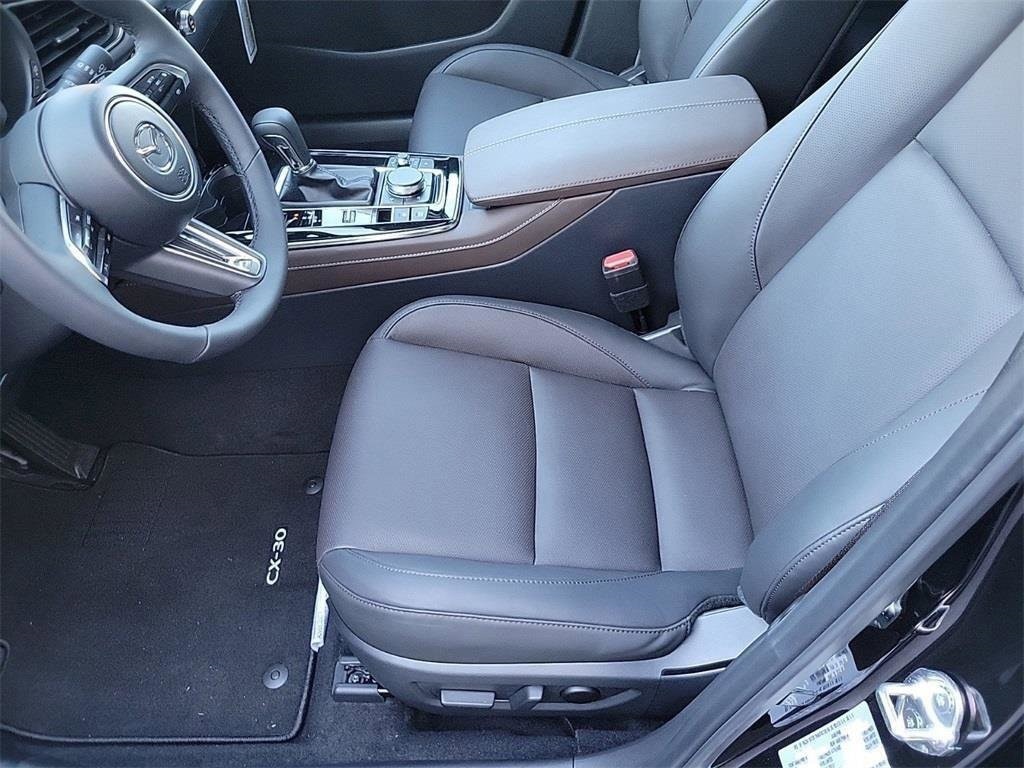 2025 Mazda CX-30 Turbo Premium - Photo 26