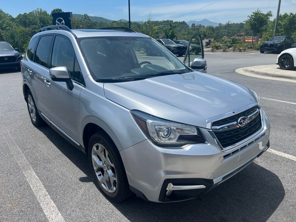 2017 Subaru Forester 2.5i Touring CVT's photo
