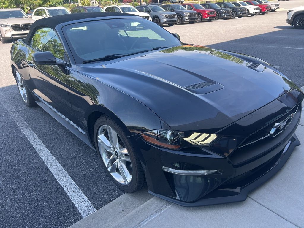 2018 Ford Mustang EcoBoost Convertible Premium's photo