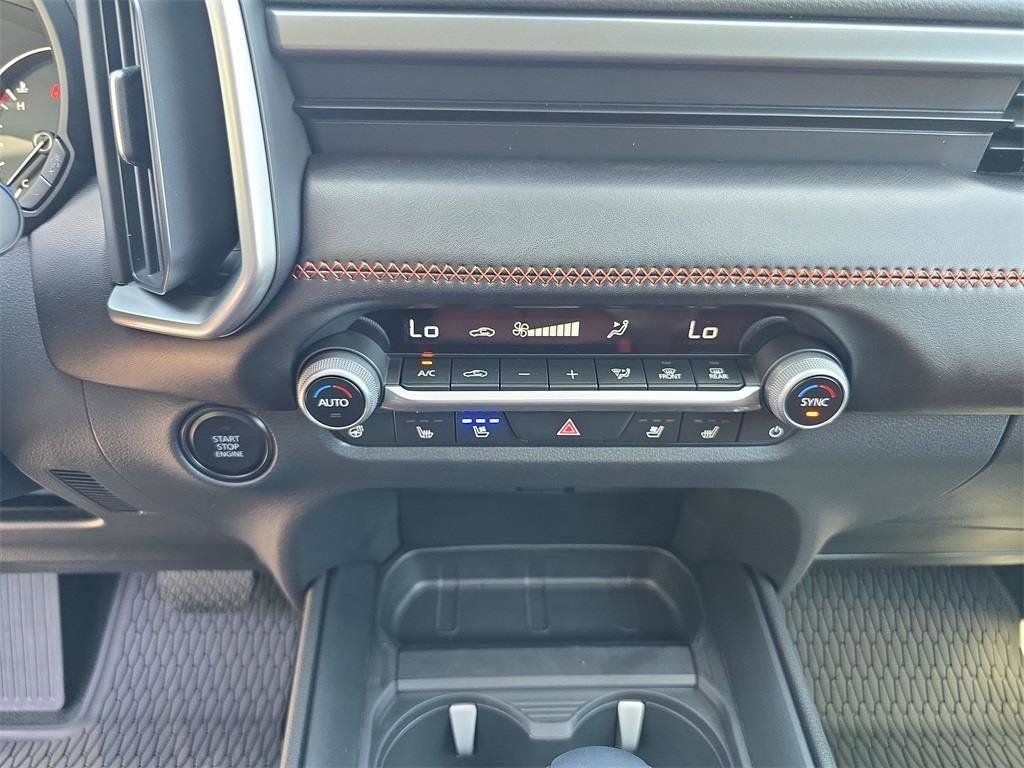 2025 Mazda CX-50 Premium - Photo 16