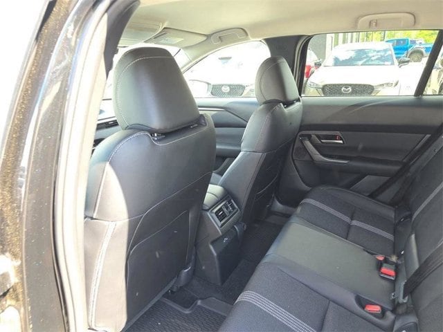 2025 Mazda CX-50 Preferred - Photo 17