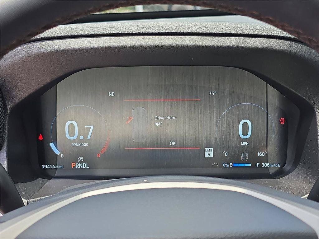 2025 Ford Explorer Active - Photo 31
