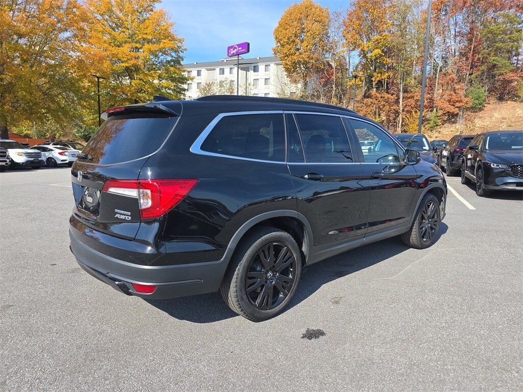 2021 Honda Pilot Special Edition photo 3