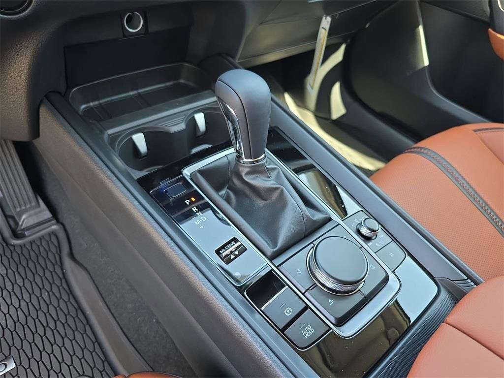 2025 Mazda CX-50 Premium - Photo 17