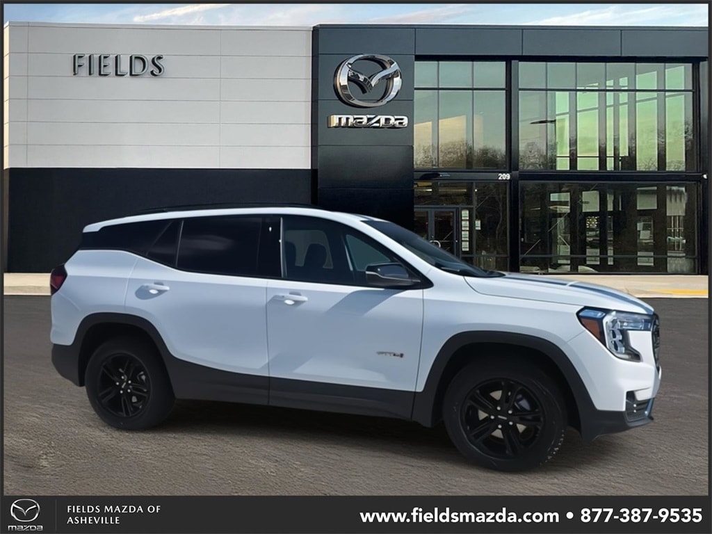 2023 GMC Terrain AT4