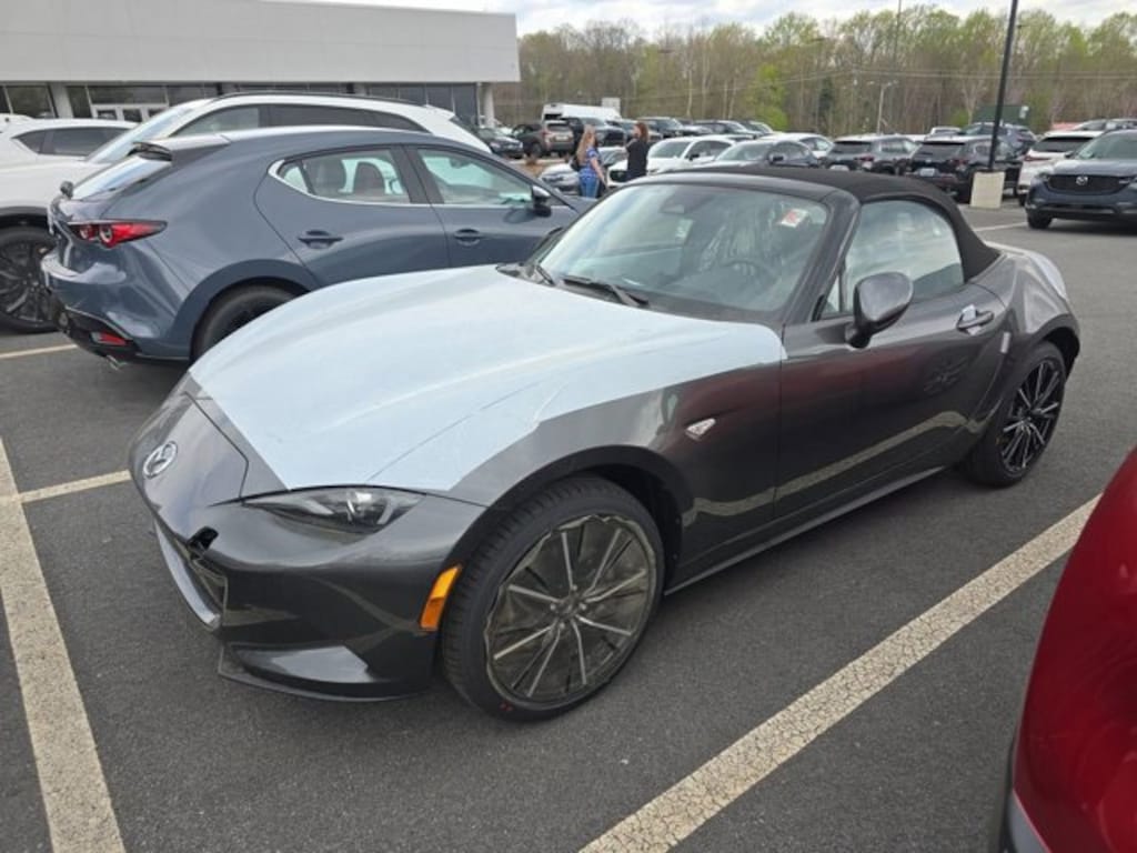 New 2026 Mazda MX-5 MIATA Grand Touring CONVERTIBLE
