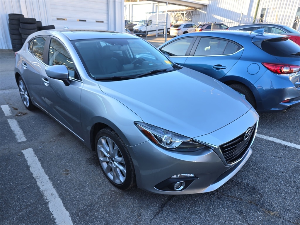 2015 Mazda MAZDA3 s Grand Touring's photo