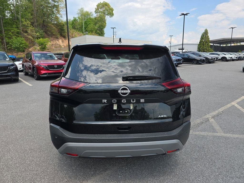 Used 2023 Nissan Rogue S SUV