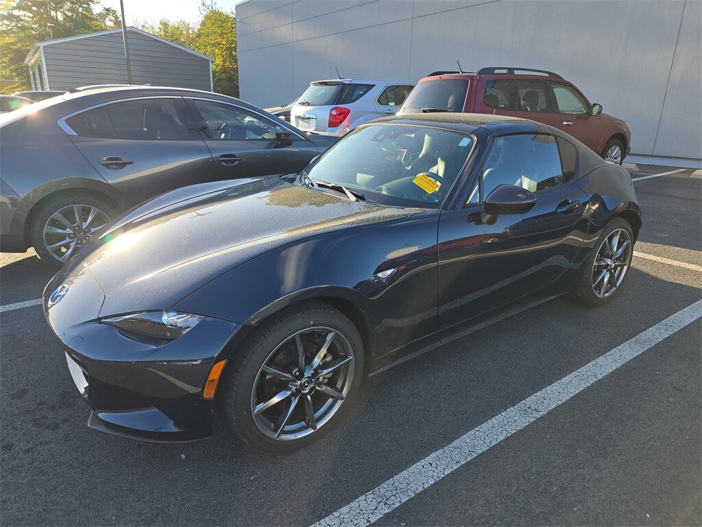 2021 Mazda MX-5 Miata RF Miata Grand Touring photo 4