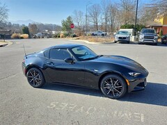 2025 Mazda MX-5 Miata RF Grand Touring CONVERTIBLE