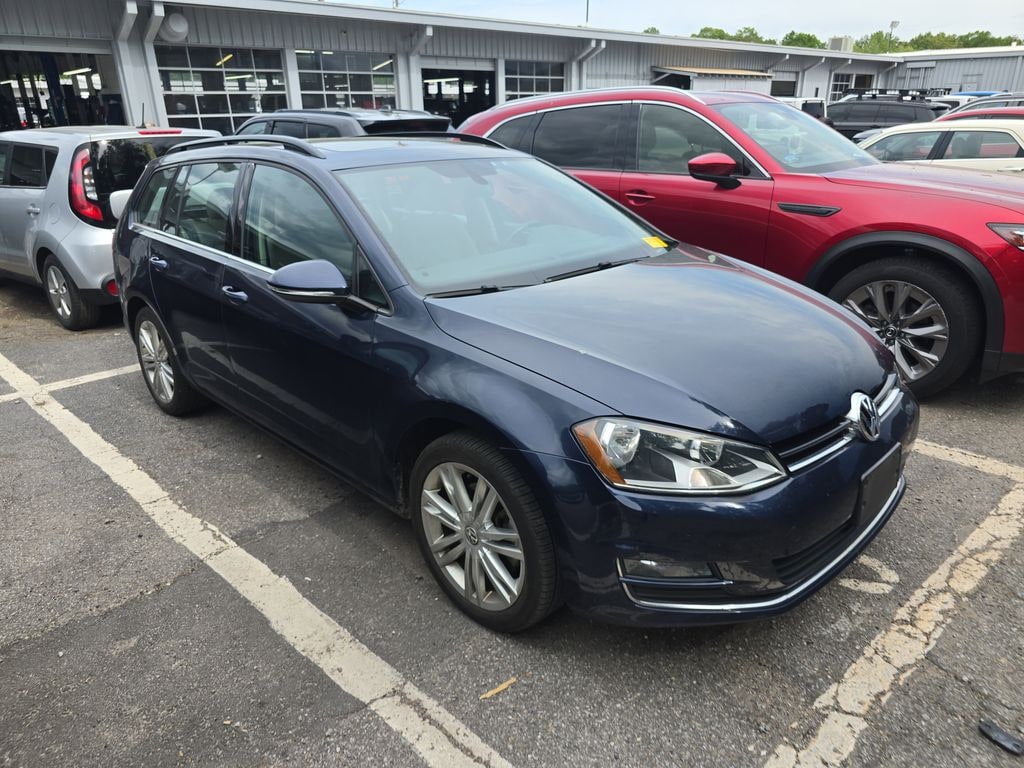 Used 2015 Volkswagen Golf Sportwagen SE Wagon