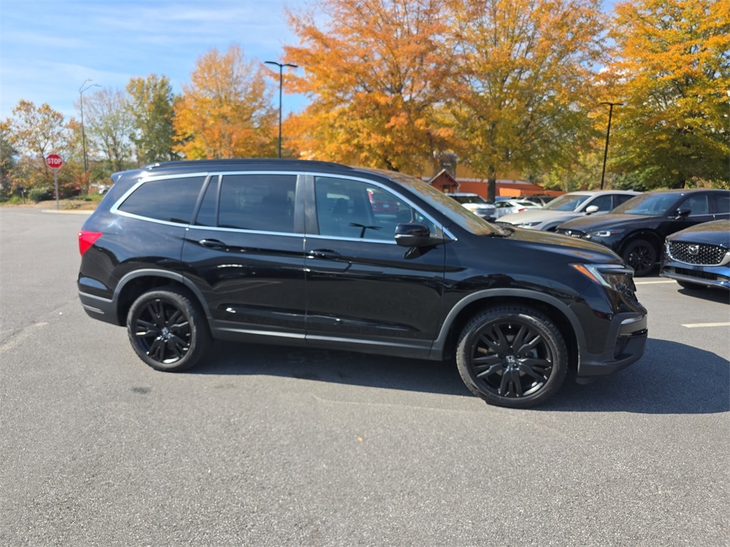 2021 Honda Pilot SE's photo