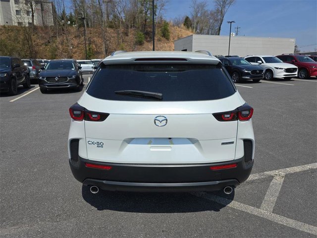 2025 Mazda CX-50 2.5 Select photo 3