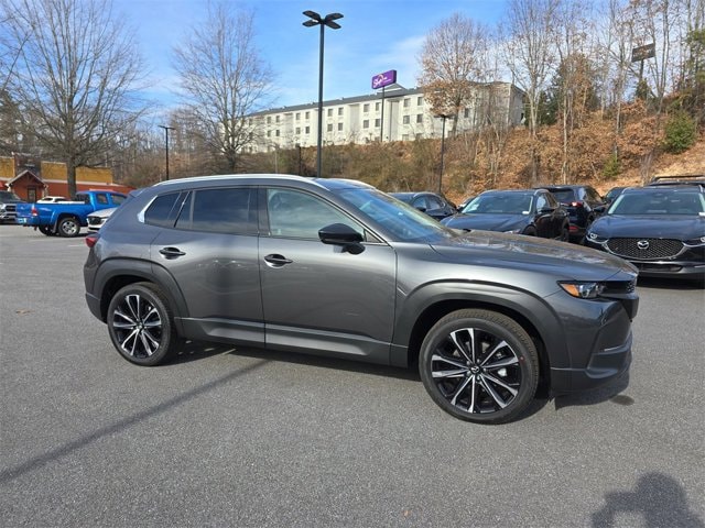 2026 Mazda CX-50 Premium's photo
