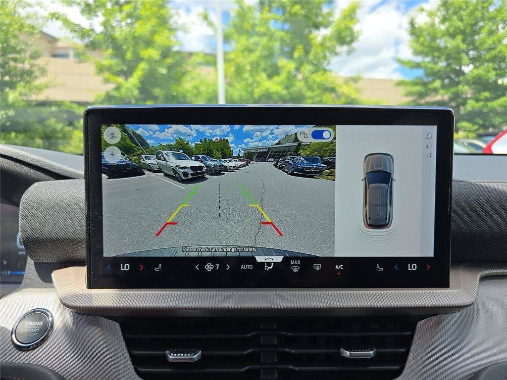 2025 Ford Explorer Active - Photo 26