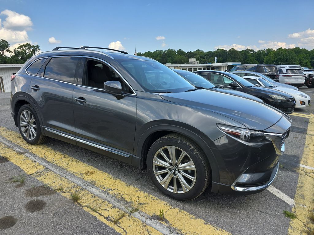 2022 Mazda CX-9 Signature AWD's photo