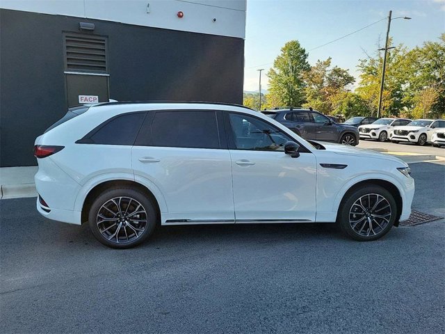 2025 Mazda CX-70 3.3 Turbo Premium Plus photo 2