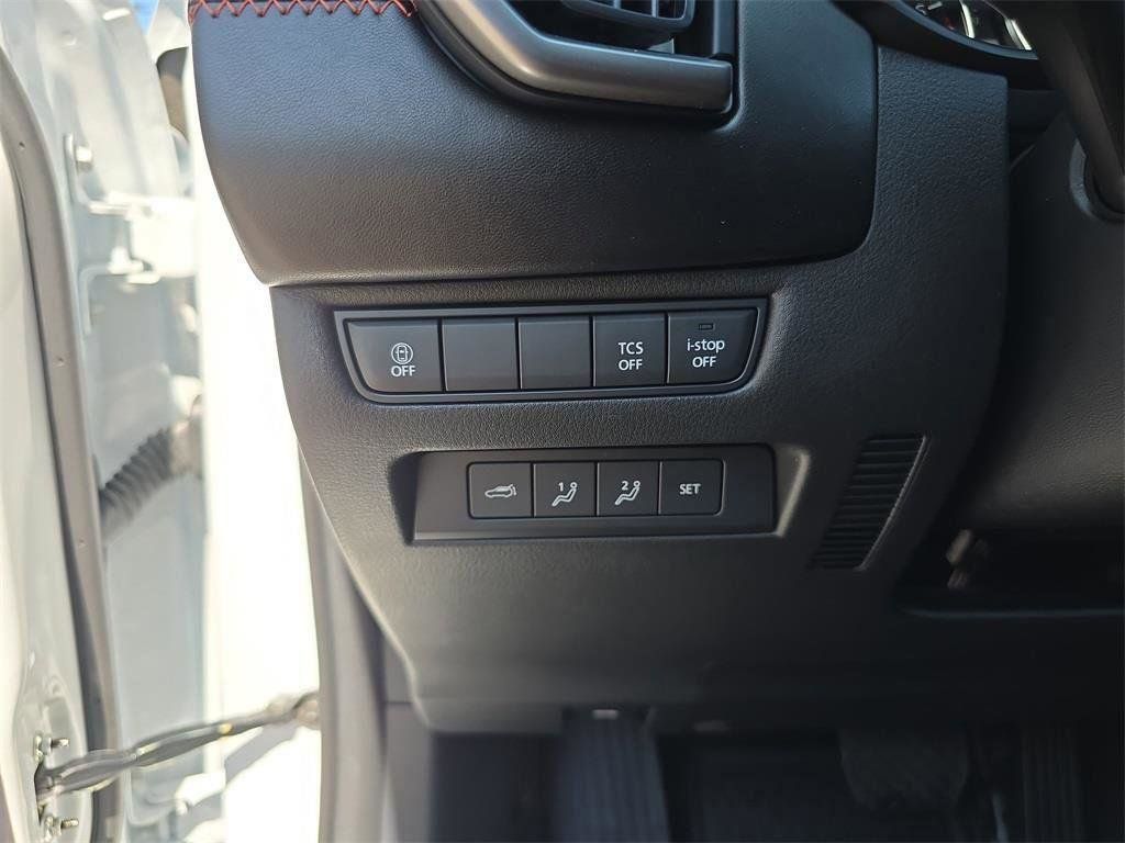 2025 Mazda CX-50 Premium - Photo 21
