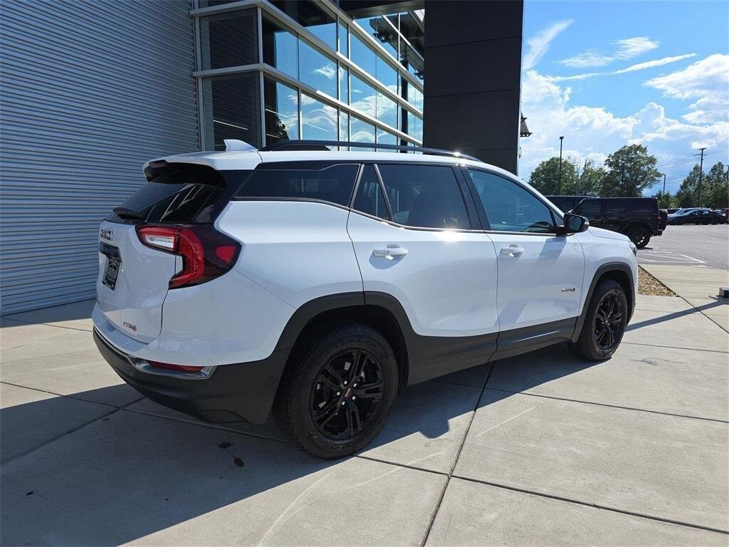 2023 Gmc Terrain AT4 photo 3