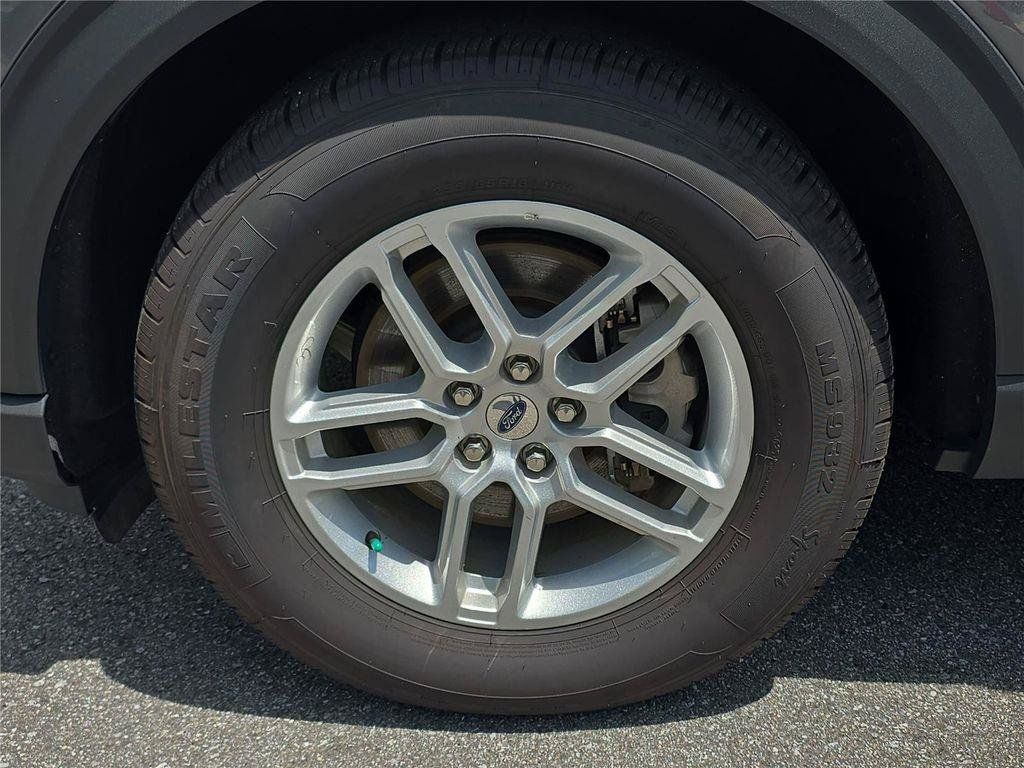 2025 Ford Explorer Active - Photo 10