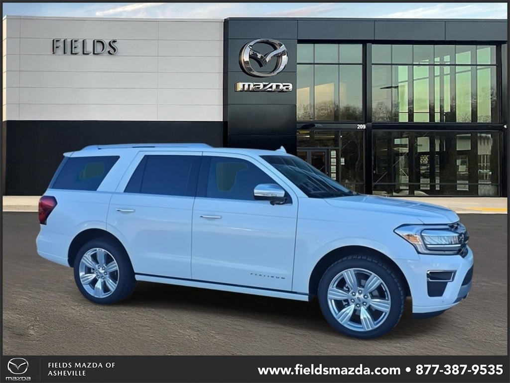 2023 Ford Expedition Platinum's photo