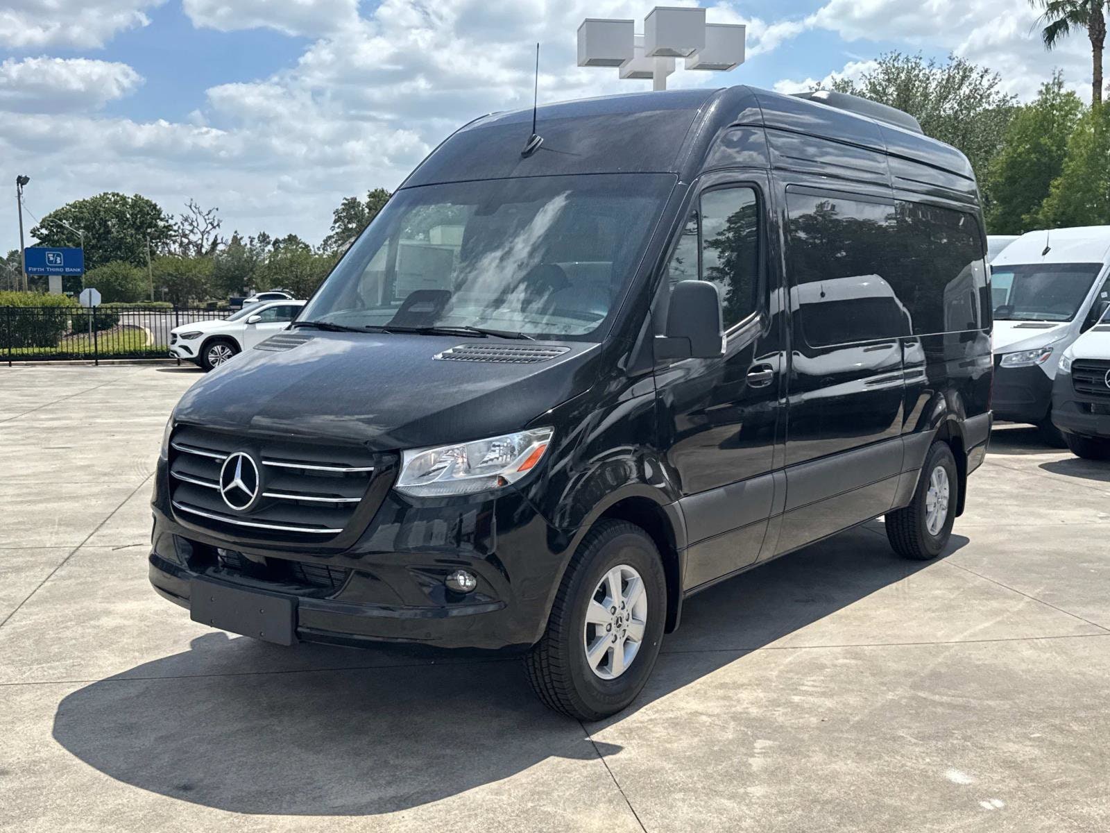 2025 Mercedes-Benz Sprinter Passenger Van Base - Photo 14