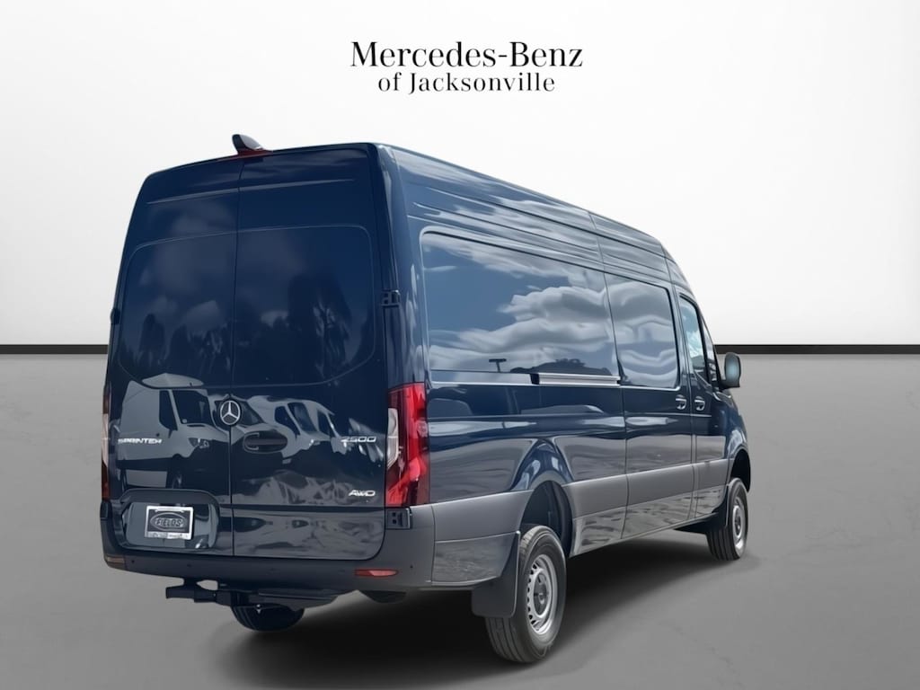 New 2025 Mercedes-Benz Sprinter 2500 High Roof 4-Cyl Diesel HO Van Cargo Van