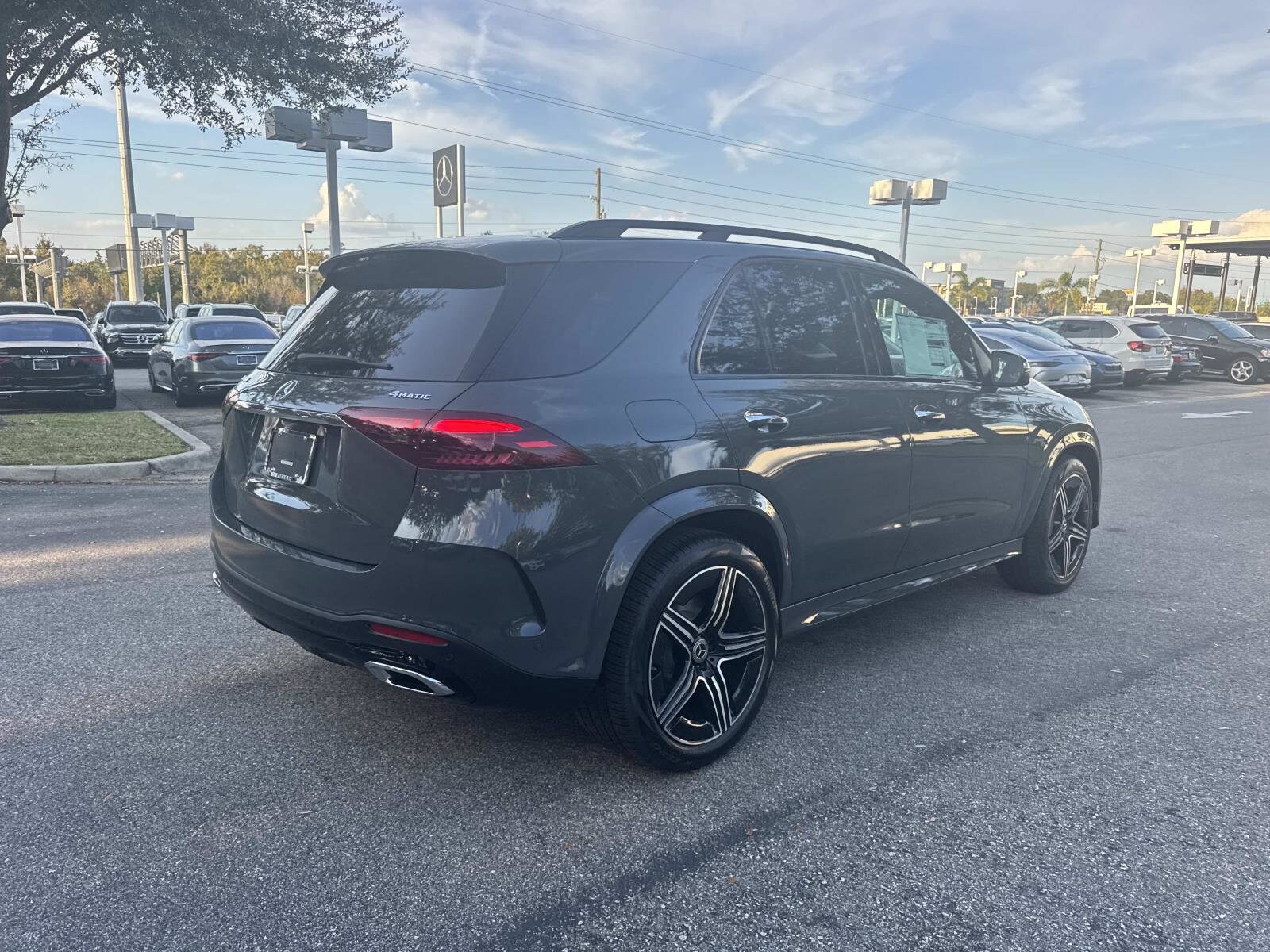 2026 Mercedes Benz GLE 450 4MATIC photo 2