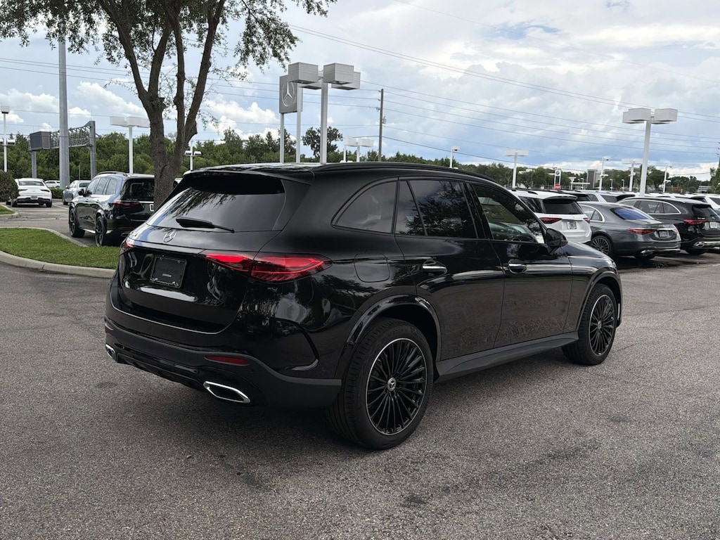 New 2026 Mercedes-Benz GLC 300 SUV