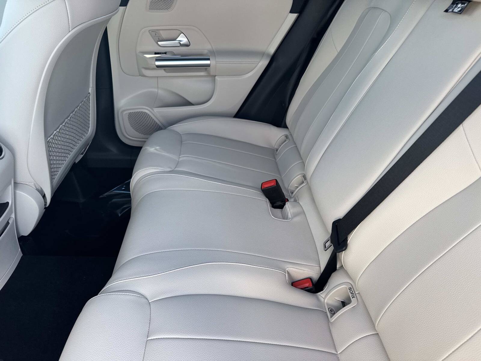 2026 Mercedes-Benz GLA GLA 250 - Photo 12