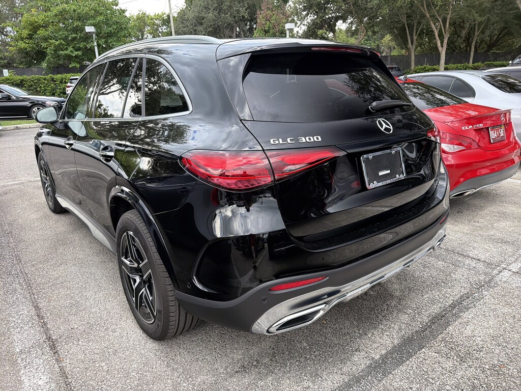 New 2026 Mercedes-Benz GLC 300 SUV
