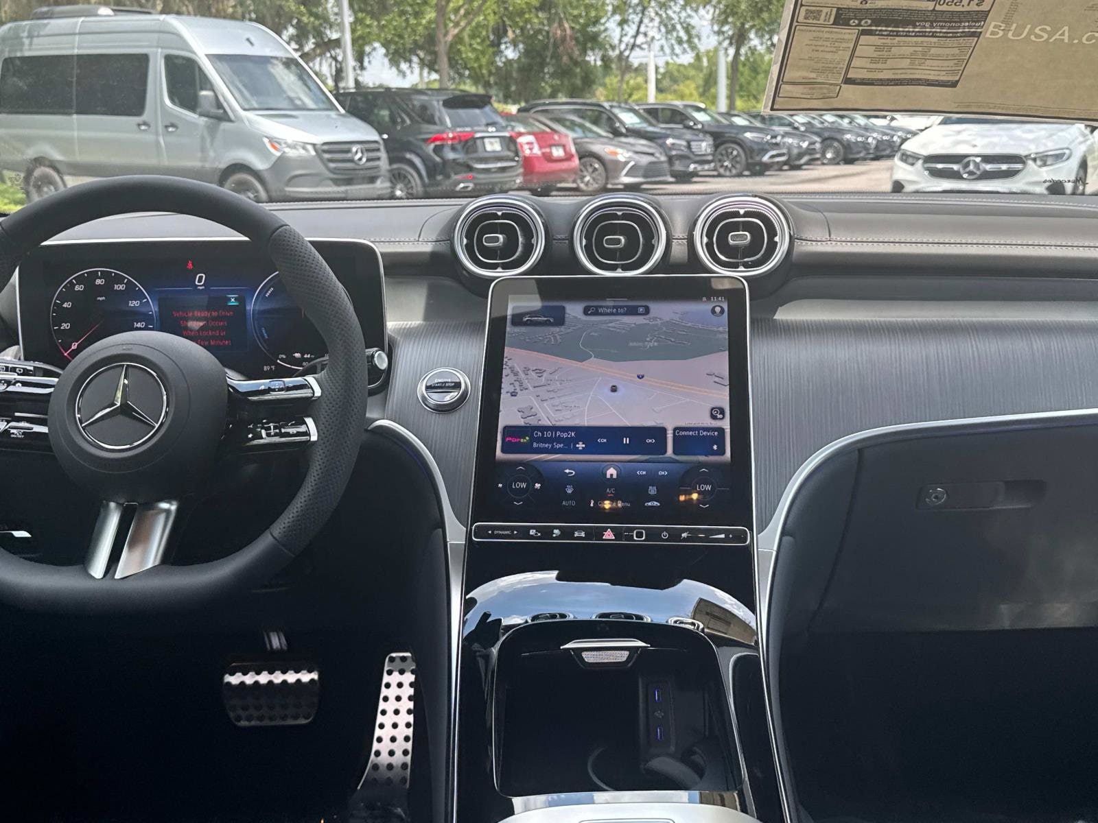 2025 Mercedes-Benz GLC Base - Photo 13