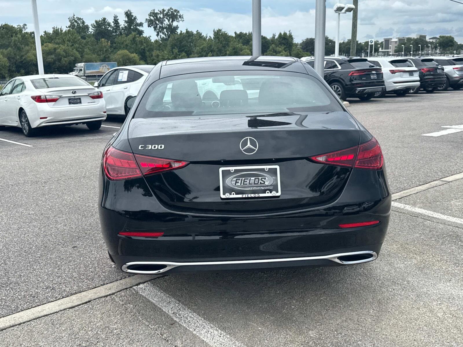 2025 Mercedes Benz C 300 Sedan photo 4
