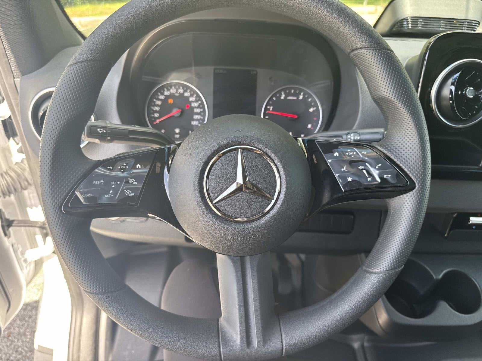 2025 Mercedes-Benz Sprinter Cargo Van Base - Photo 29