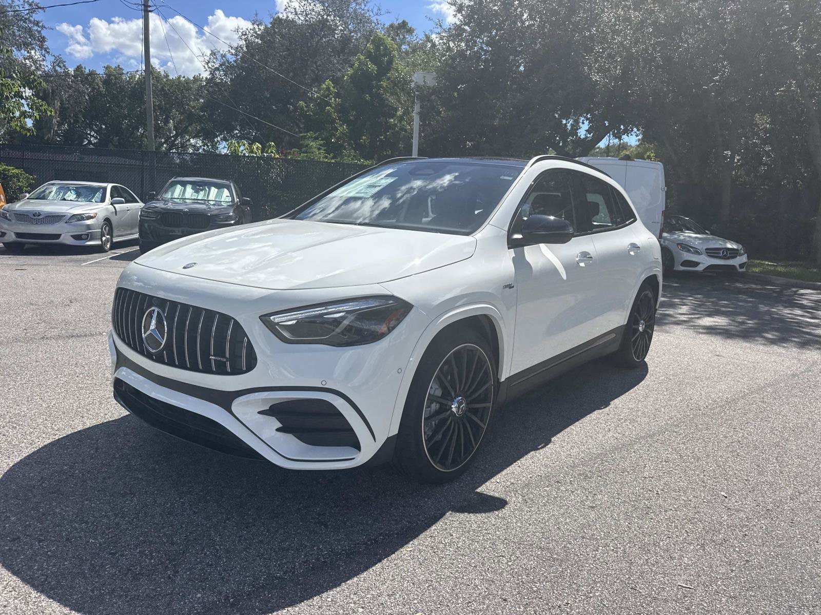 2026 Mercedes-Benz GLA AMG GLA 35 - Photo 7