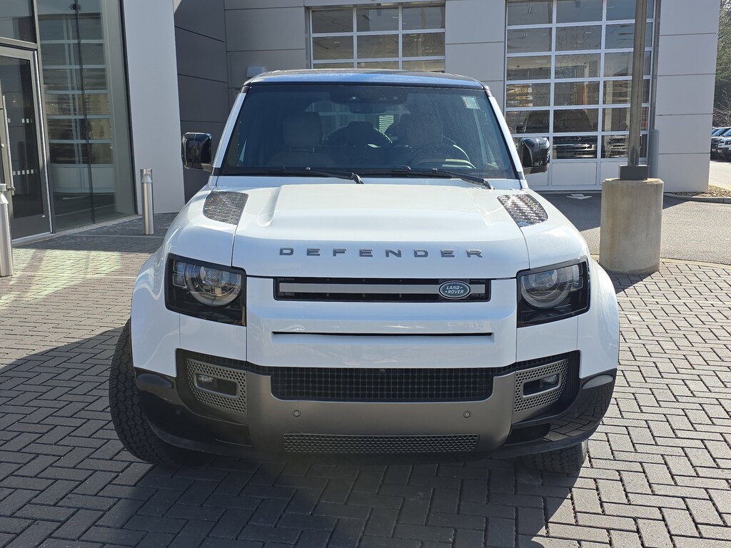 Used 2025 Land Rover Defender 110 X-Dynamic SE 110 P500 X-Dynamic SE