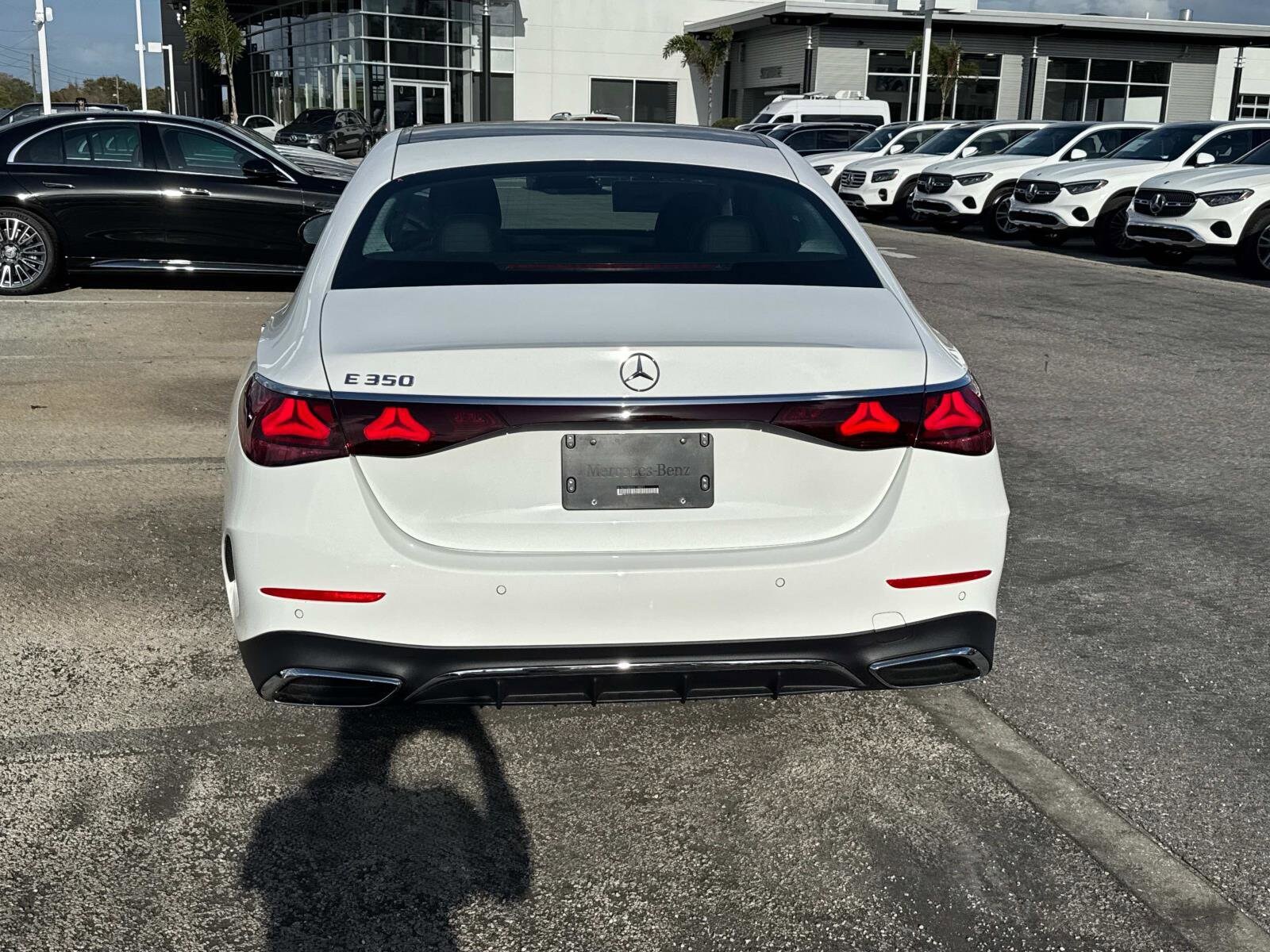 2025 Mercedes Benz E 350 Sedan photo 4