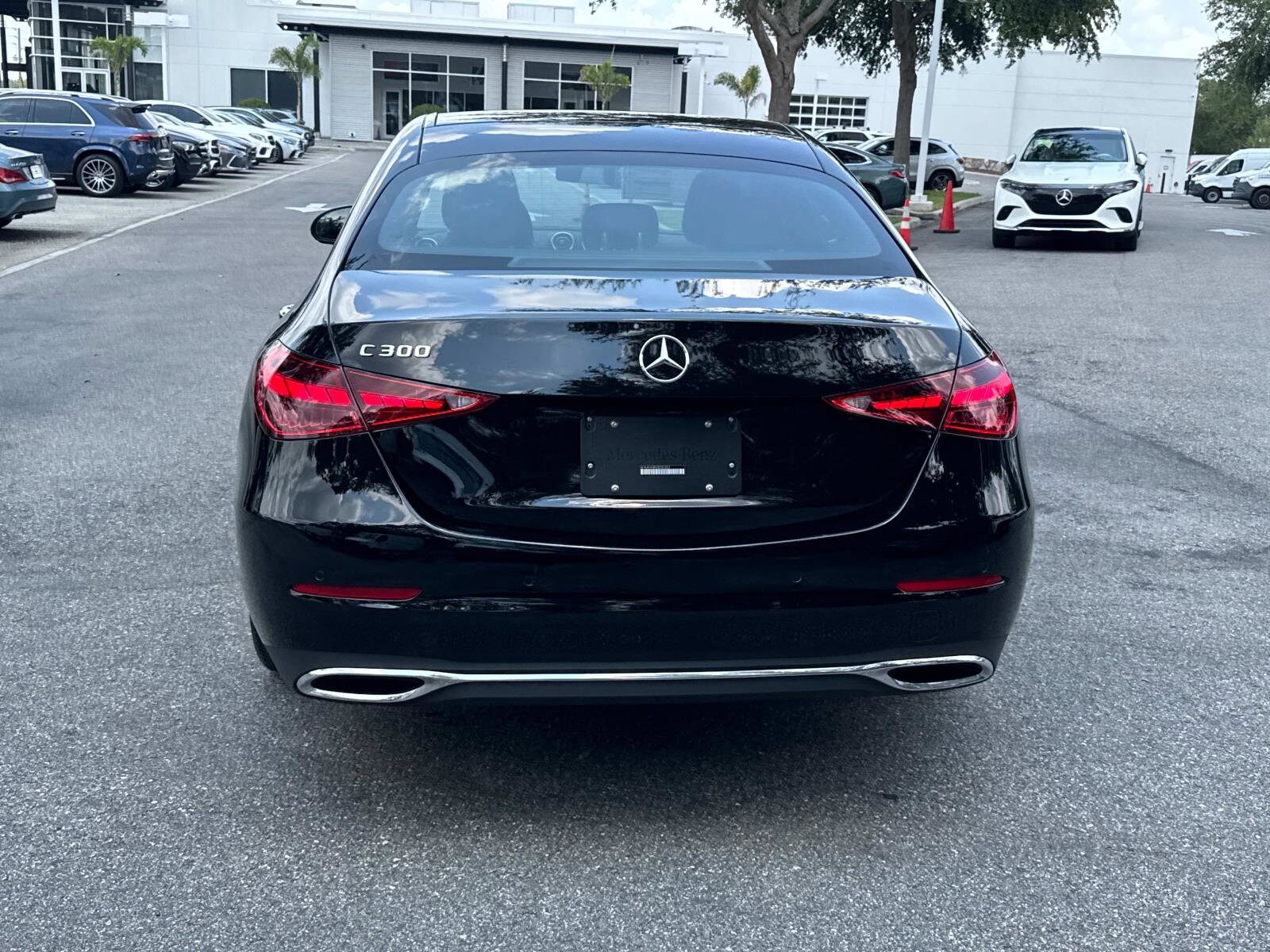 2025 Mercedes Benz C 300 Sedan photo 4
