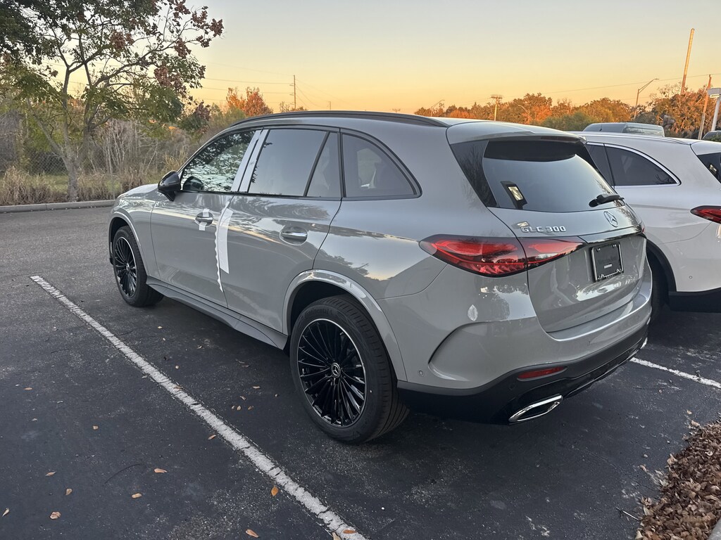 New 2026 Mercedes-Benz GLC 300 SUV SUV