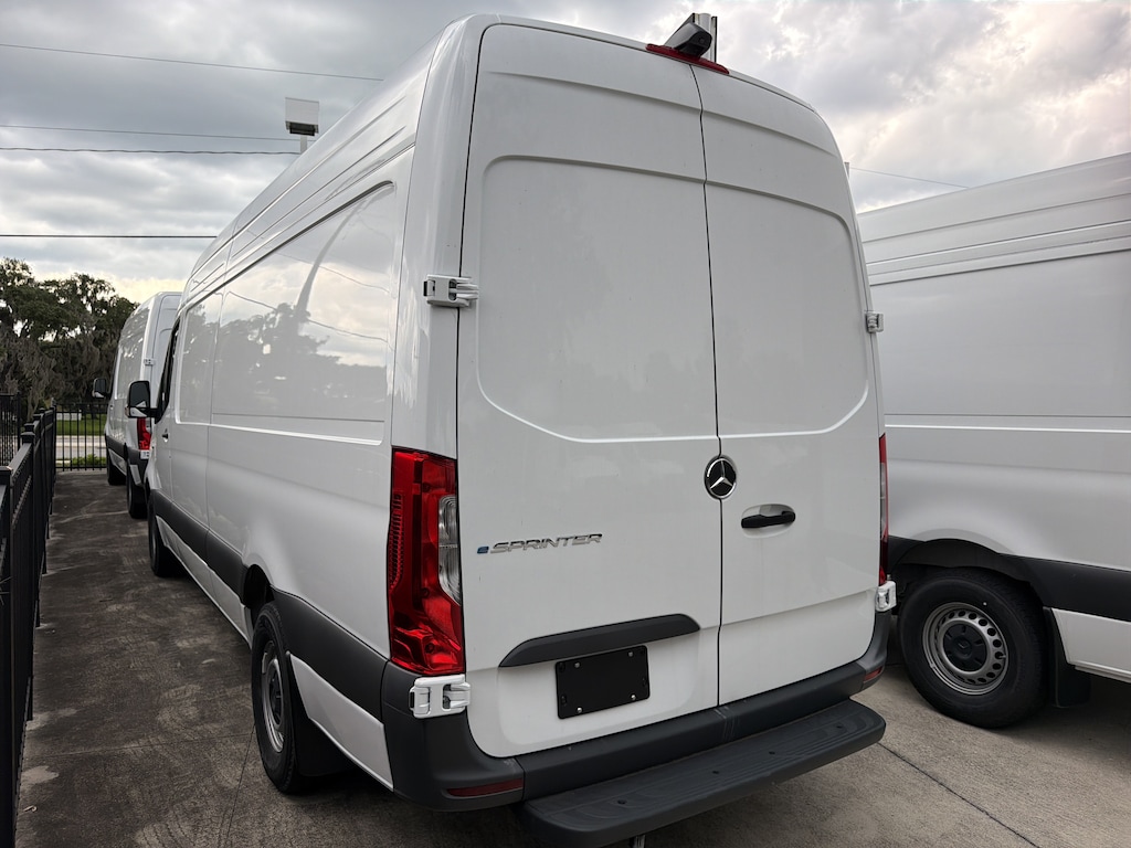 New 2025 Mercedes-Benz eSprinter 2500 High Roof HO Van Cargo Van