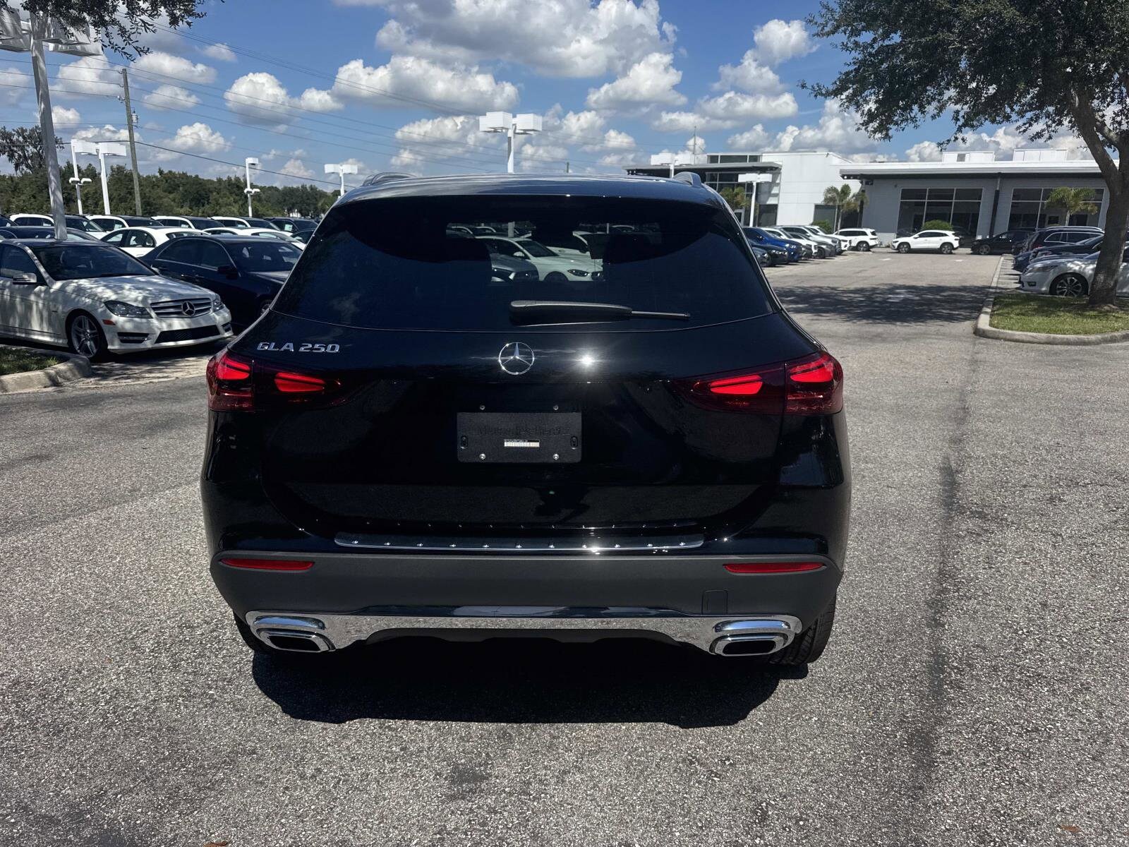 2026 Mercedes Benz GLA 250 photo 4